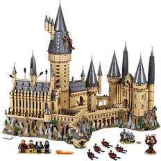 LEGO LEGO Hogwarts Castle Kit 6020 Pieces