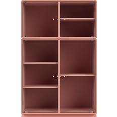 Rosa Vitrinskåp Montana Furniture RIPPLE III Rhubarb Vitrinskåp 69.6x108cm