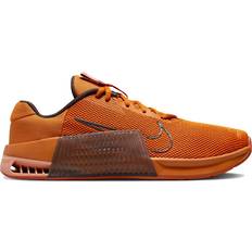 Homme - Marron Chaussures de Gymnastique et d'Entraînement Nike Metcon 9 M - Monarch/Mica Green/Medium Ash/Amber Brown