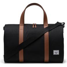 Unisex Duffeltasker & Sportstasker på tilbud Herschel Novel Duffel Taske med Skorum - Sort