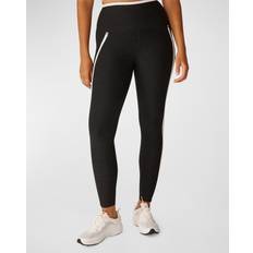 Housut & Shortsit Beyond Yoga Spacedye New Moves High Waisted Midi Legging in Black. XS, S, M, XL