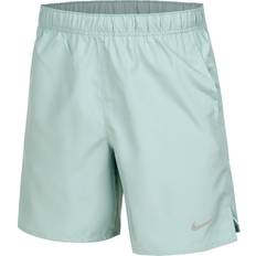 Nike Dri-Fit Challenger 7in Unlined Versatile Shorts Herren Mint, Größe