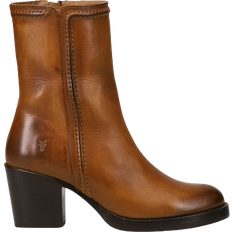 Frye Jean - Caramel
