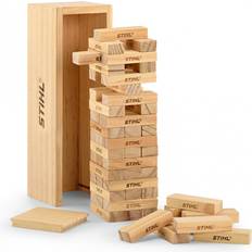 Holzstapelturm
