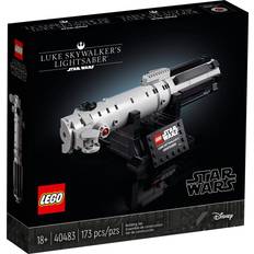 Star wars lightsaber LEGO Star Wars Luke Skywalker's Lightsaber 40483