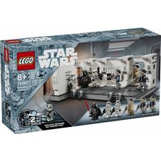 LEGO Star Wars Boarding the Tantive IV 75387