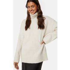 Femme - Naturel Pulls Pieces Pull-over 'PCNancy' - Beige