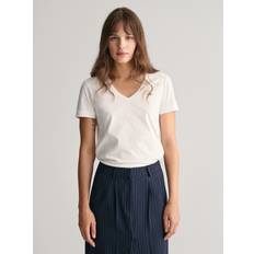 Gant Women T-shirts Gant Women Shield V-Neck T-Shirt