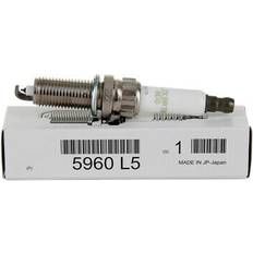 Vehicle Parts Champion Auto Parts RERX4PMPB OE205 Spark Plug Platinum