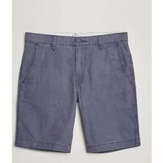 Shorts Levi's Regular Fit Chino-Shorts mit Knopfverschluss in Anthrazit, Größe