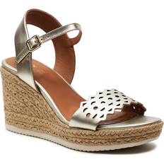 Goud Espadrilles Geox D Ponza Sandalen - Goud