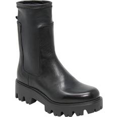 Charles David Hallow Leather Boot