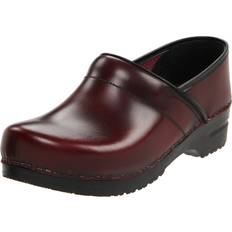 Men - Red Clogs Sanita Pro Cabrio Professional Clogs for Men Arch Support, Durable, Closed-Back Slip-On Shoes Bordeaux, Mens 6.5-7