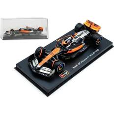 BBurago 18-38088 Modellauto F1 McLaren MCL60 '23 #81 Piastri mit Helm, Maßstab 1:43 Formel 1