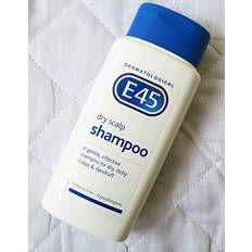 E45 Dermatological Dry Scalp Shampoo