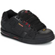 Globe Skate Shoes Trainers SABRE Black