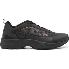 Stone Island Sorte Sneakers med Industrielt Motiv Black