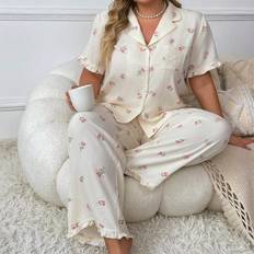 Florals - Women Pyjamas Shein Plus Floral Printed Pajamas Set With Frill Hemline