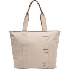 Db Totes & Shopping Bags Db Essential Tote 20L - Fogbow Beige