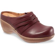 Red Clogs Softwalk Mackay Leather Clog