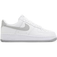 Nike force 1 NIKE Air Force 1 '07 M - White/Light Smoke Grey