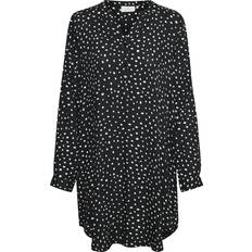 Skjortekjoler - Sort Kaffe Kamarana Shirt Dress Dresses 10551803 Black Chalk Dots