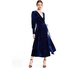 Velvet Clothing Belle & Bloom Women Belle & Bloom Current Mood Velvet Wrap Dress Royal blue