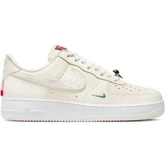 Nike Air Force 1 '07 M - Sail/White/University Red/Vapor Green