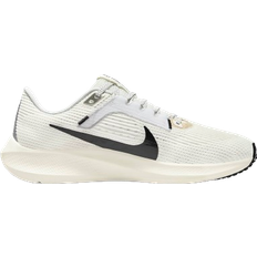 Nike w nike air zoom pegasus 40 black white NIKE Pegasus 40 W - Sail/Coconut Milk/White/Black