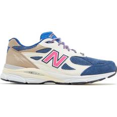 New Balance 990v3 Kith Daytona (with Socks)