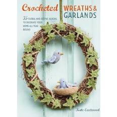 Crocheted Wreaths and Garlands (Hæftet, 2019)