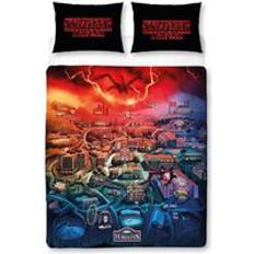 Stranger Things Reversible Town Set Duvet Cover Multicolour