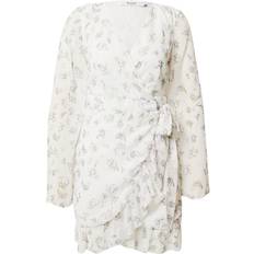 NA-KD Boho Overlap Tie Waist Mini Dress - Flower