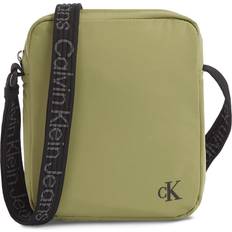 Calvin Klein Sacs bandoulière Calvin Klein Sacoche Reporter18 Ny K50K511780 Kaki