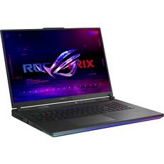 ASUS ROG Strix Scar 18 2024