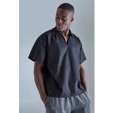 Hemden boohooMAN Overhead V Neck Dropped Shoulder Shirt - Black