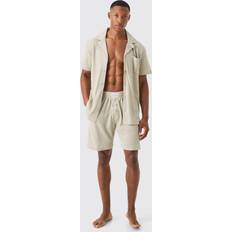 Beige - Herren Schlafanzüge boohooMAN Waffle Lounge Shirt and Short Set - Stone