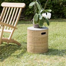 Outdoor Side Tables Highland Dunes Akil Concrete Outdoor Side Table