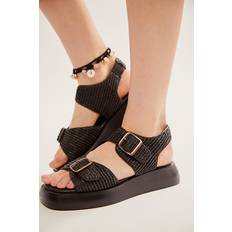 41 ½ Sandalias de tacón Free People Tejer Sandalia Mandi En Color - Black