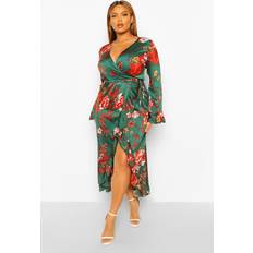 Green - Wrap Dresses boohoo Womens Plus Floral Ruffle Wrap Dress Green