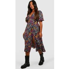 Boohoo Clothing boohoo Plus Floral Print Midi Smock Dress Black