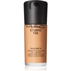 MAC Studio Fix Fluid 24HR Matte Foundation + Oil Control SPF15 NC40