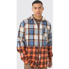 Flanellen overhemd - Oranje Overhemden boohooMAN Oversized Check Splice Printed Placket Shirt - Orange