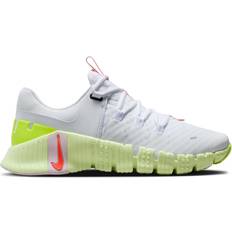 42 ½ Træningssko NIKE Free Metcon 5 W - White/Barely Volt/Pink Foam/Bright Crimson