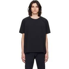 Kort T-shirts Veilance Black Dromos Tech T-Shirt Black