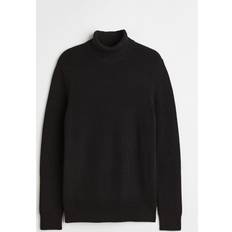 H&M Turtleneck Sweaters H&M & Regular Fit Turtleneck Sweater Black