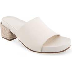 Shoes Laredo Women's Clark Sandal Sandal in Eggnog Leather Size M