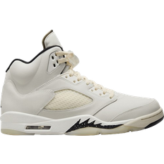 Laced Basketball Shoes Nike Air Jorden Retro 5 SE M - Sail/Light Orewood Brown/Coconut Milk/Black