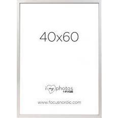 Focus Soul White Ram 41.9x61.9cm
