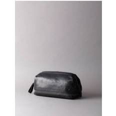 Black - Leather Toiletry Bags & Cosmetic Bags Lakeland Leather Keswick Wash Bag in Black